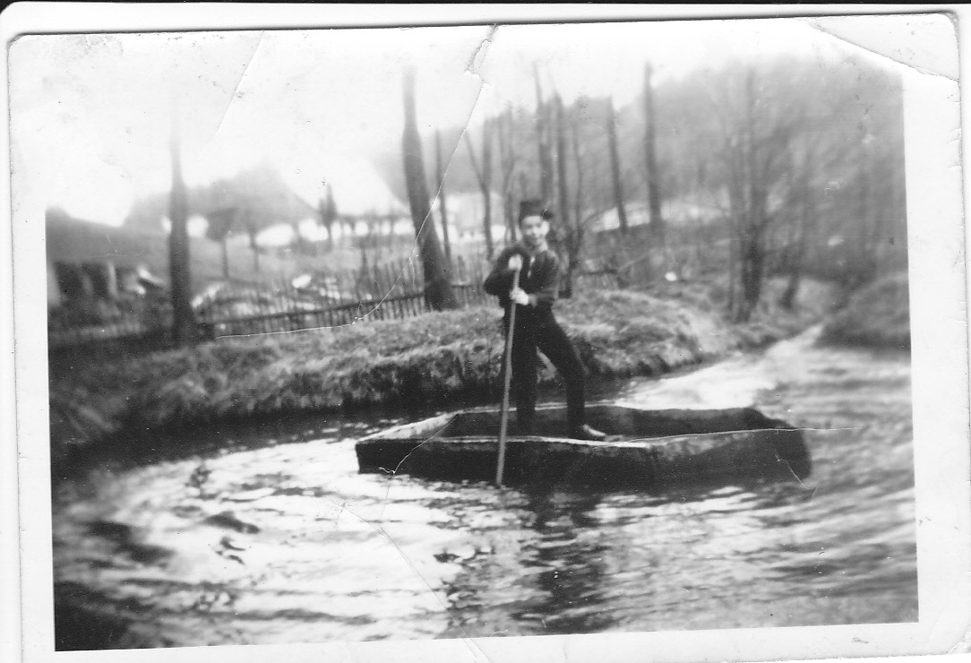 Joska Ruprich na rybníčku u Smrčků